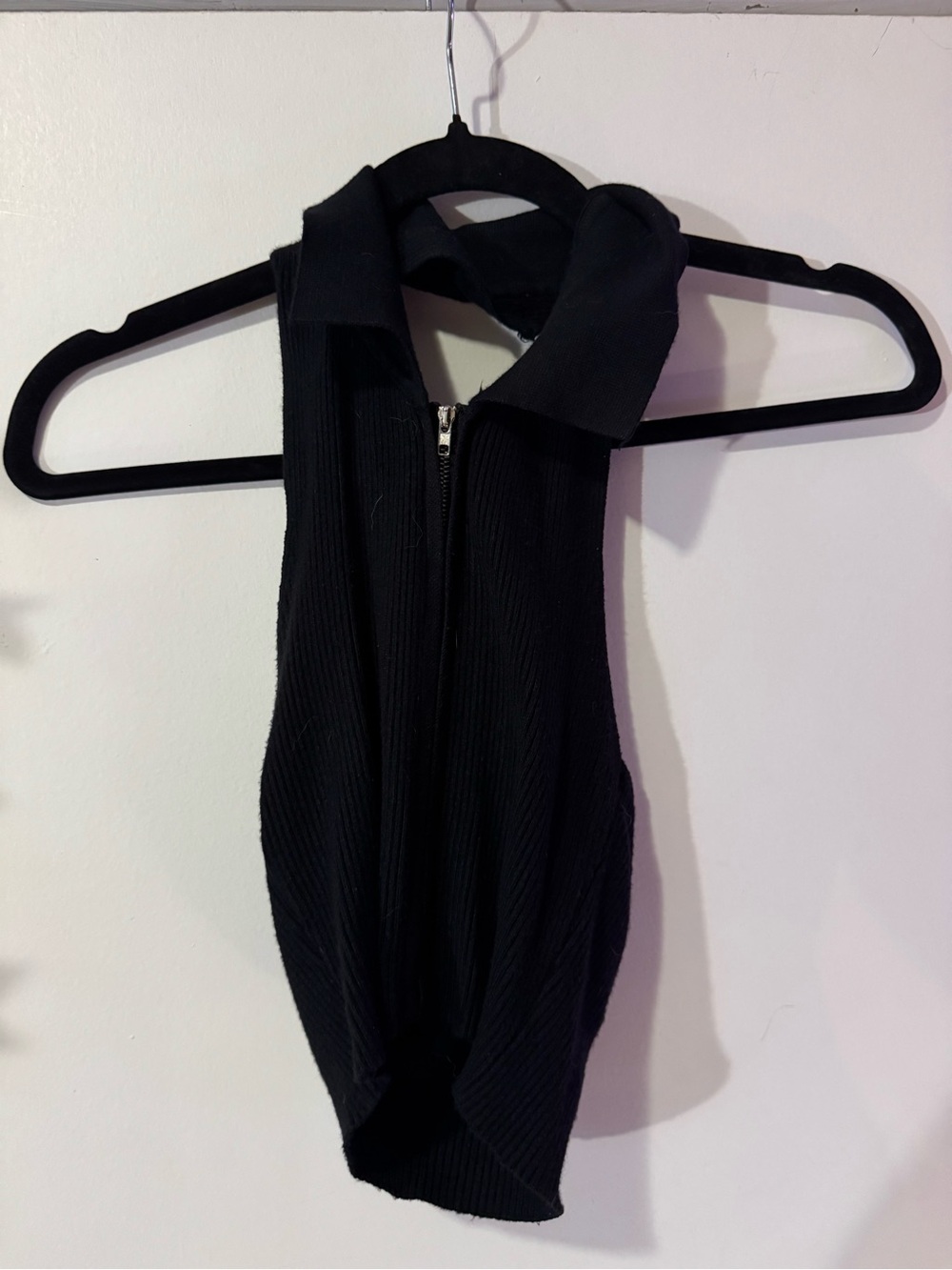 Black Ribbed Zippered Halter Crop Top